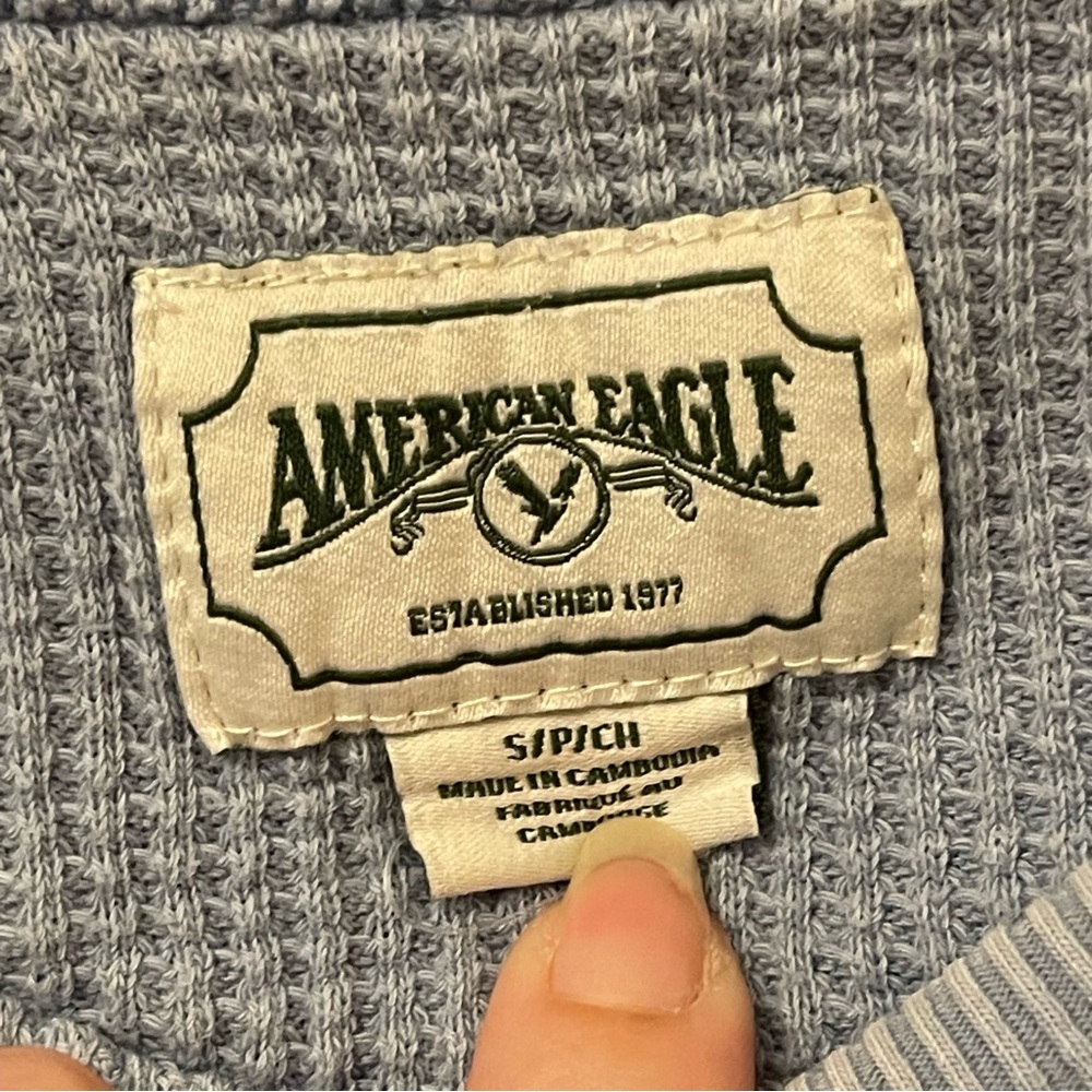 American Eagle Outfitters Gray Men's Sweater - Picture 3 of 3